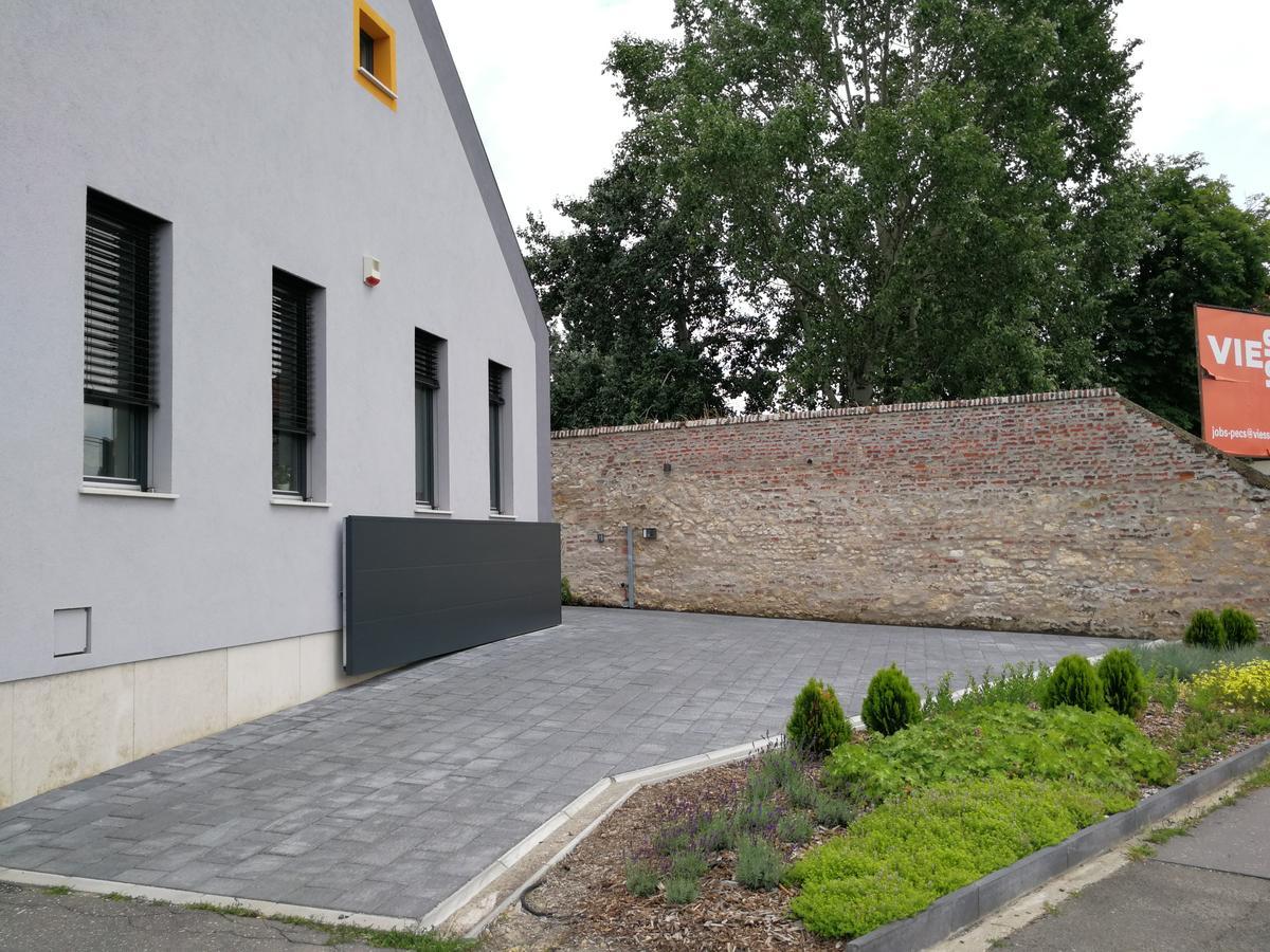 Zsinko Villa Pécs Eksteriør billede