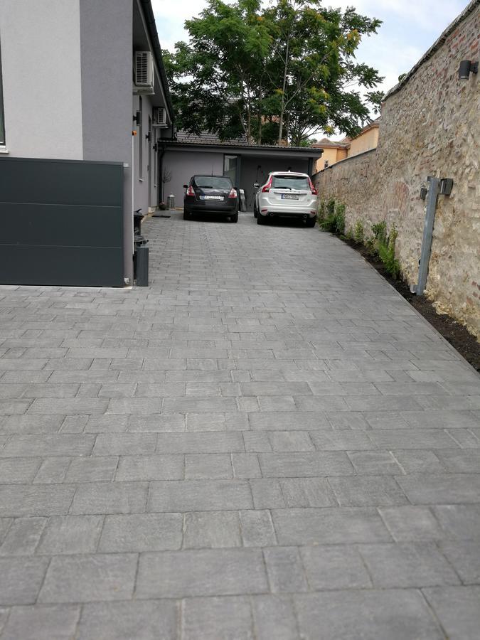 Zsinko Villa Pécs Eksteriør billede